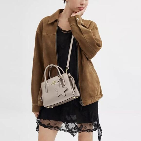 ❤️ COACH Andrea Carryall Bag Pearlized Smooth Leather Light Champagne - Picture 5 of 10